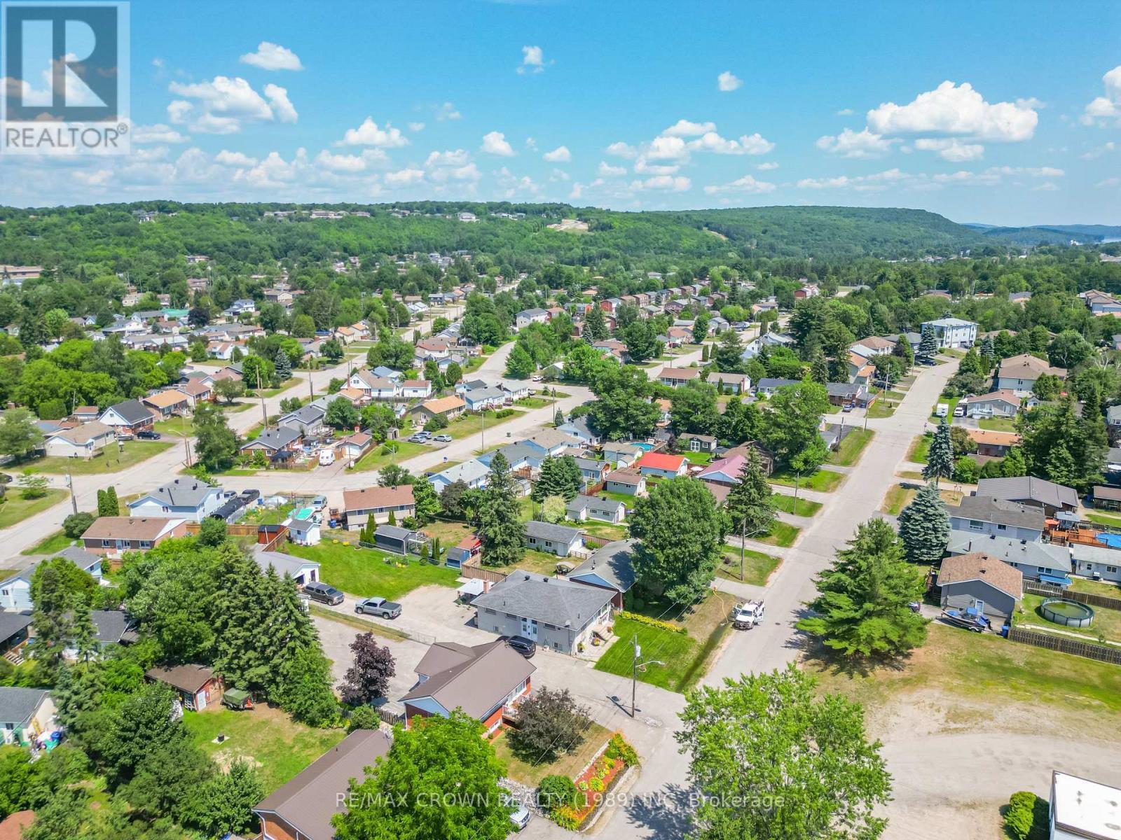 307 Mckenzie Avenue, North Bay (Widdifield), ON - Outdoor With View
