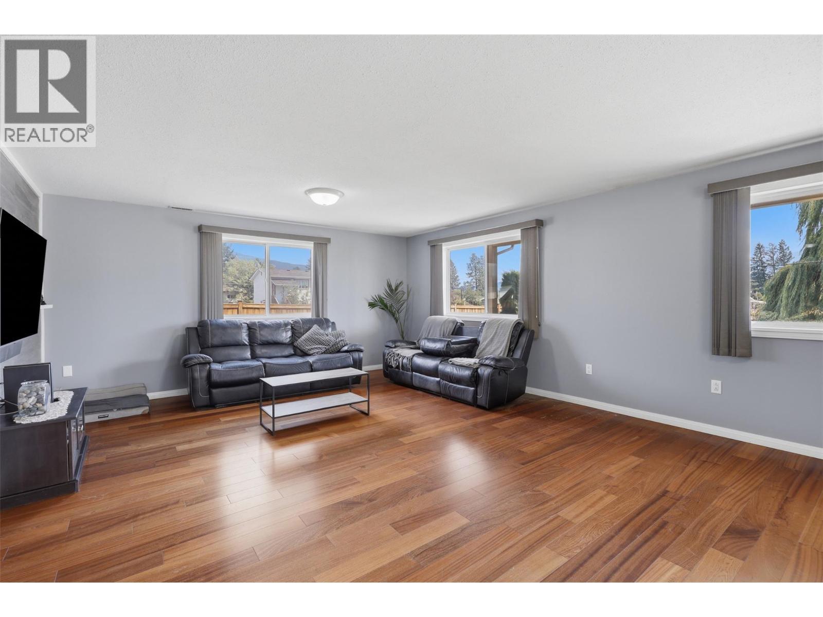 471 Woodward Avenue, Merritt, BC