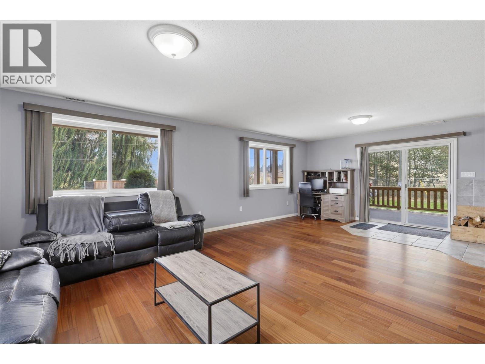 471 Woodward Avenue, Merritt, BC