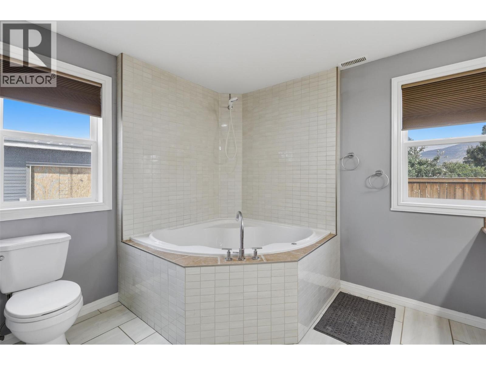 471 Woodward Avenue, Merritt, BC