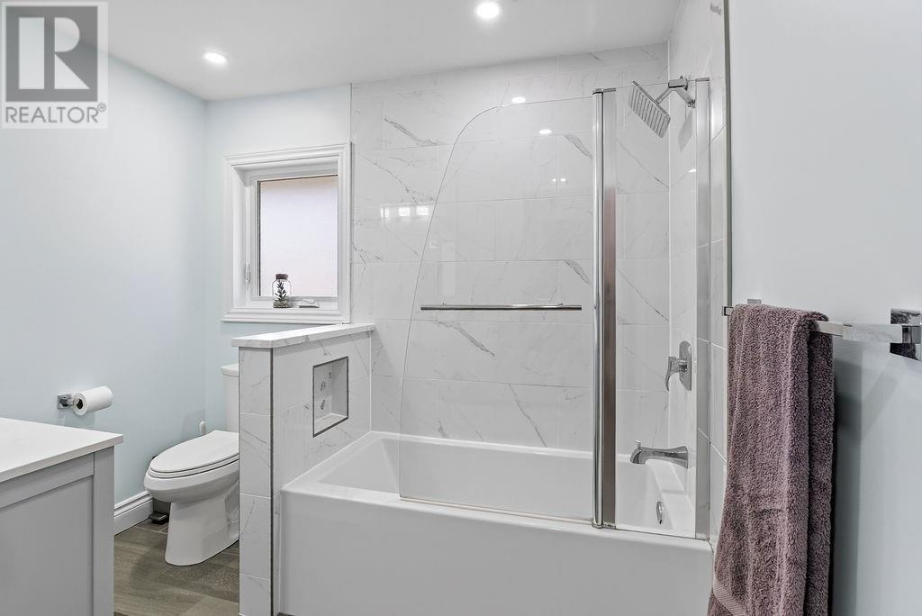 2815 Main Street, Blezard Valley, ON - Indoor Photo Showing Bathroom