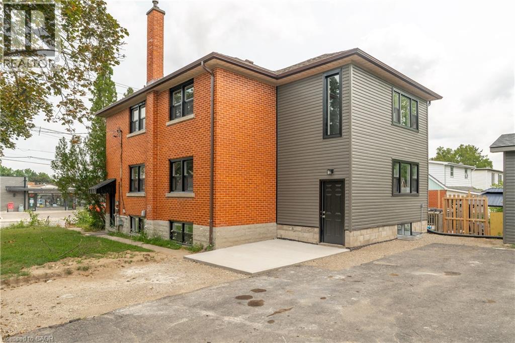 293 Highland Road E Unit# A, Kitchener, ON - Outdoor With Exterior