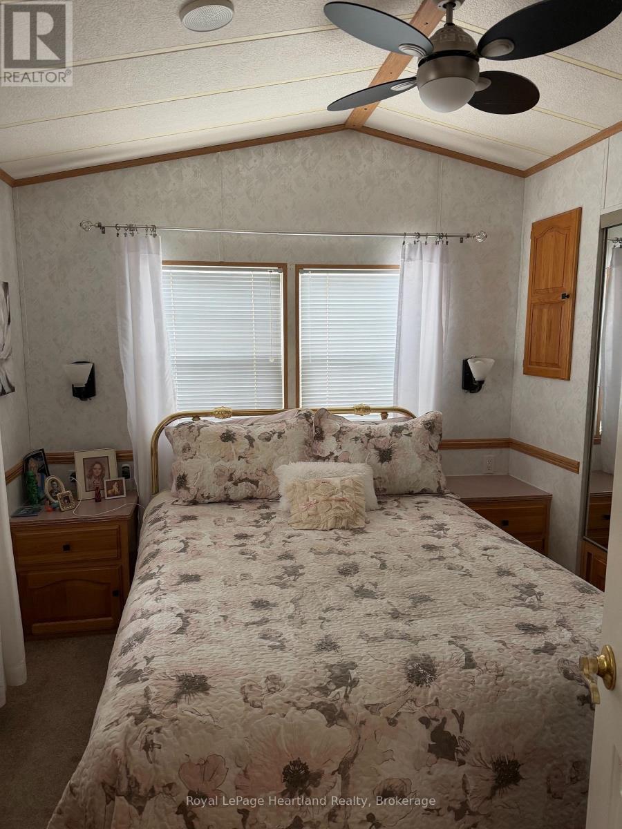 77719 Bluewater Hwy-45 Portside Highway, Central Huron (Goderich), ON - Indoor Photo Showing Bedroom