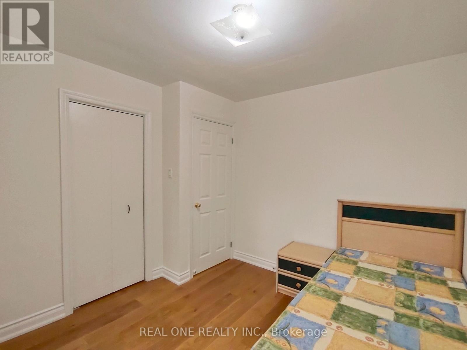 13 Mallaby Road, Toronto, ON - Indoor
