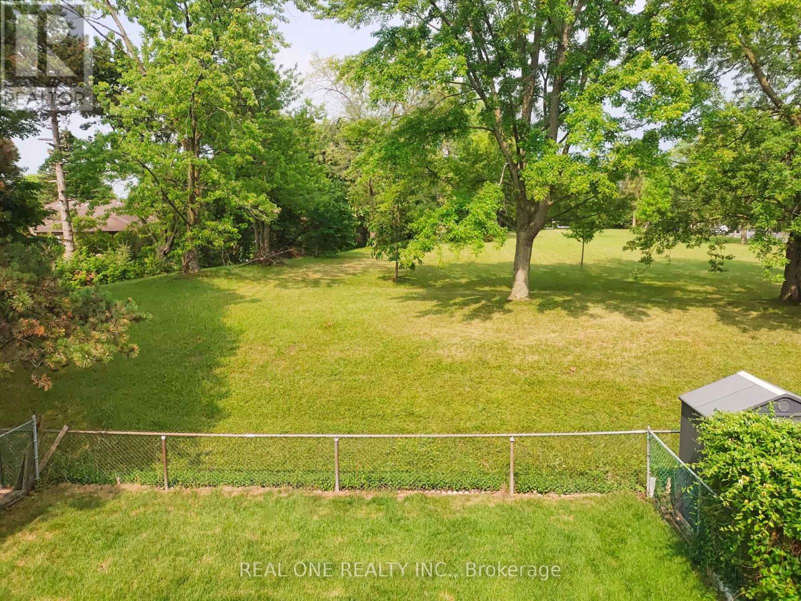 13 Mallaby Road, Toronto, ON - Outdoor