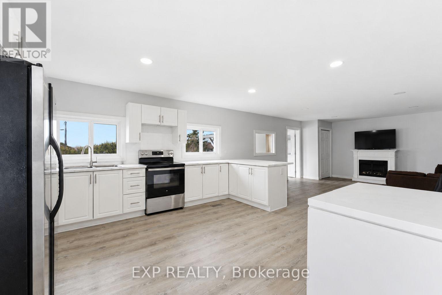 Unit 1 - Kitchen - 23B Mother'S Road, Tweed (Elzevir (Twp)), ON - Indoor Photo Showing Kitchen