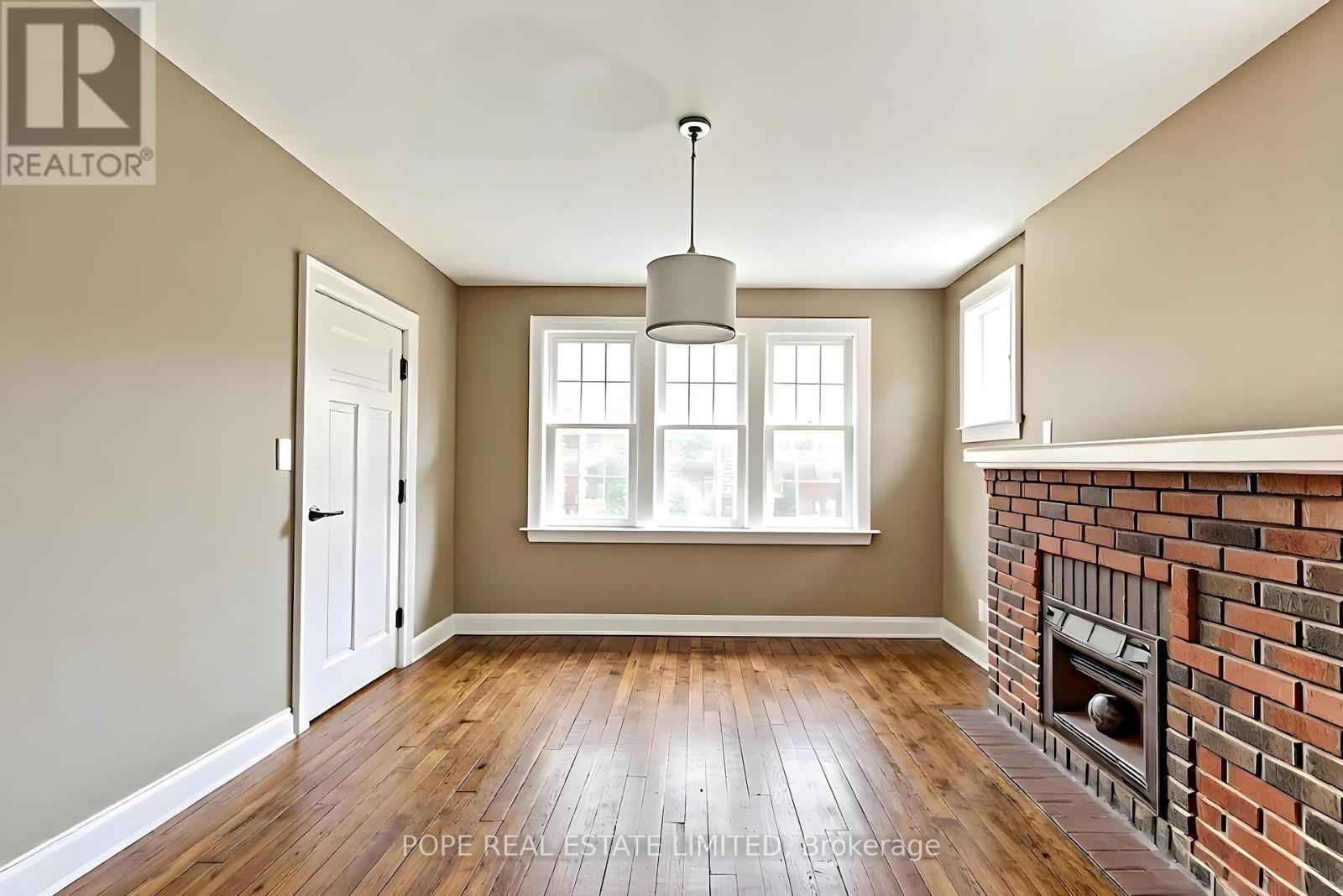 18 Edgewood Avenue, Toronto, ON - Indoor Photo Showing Other Room
