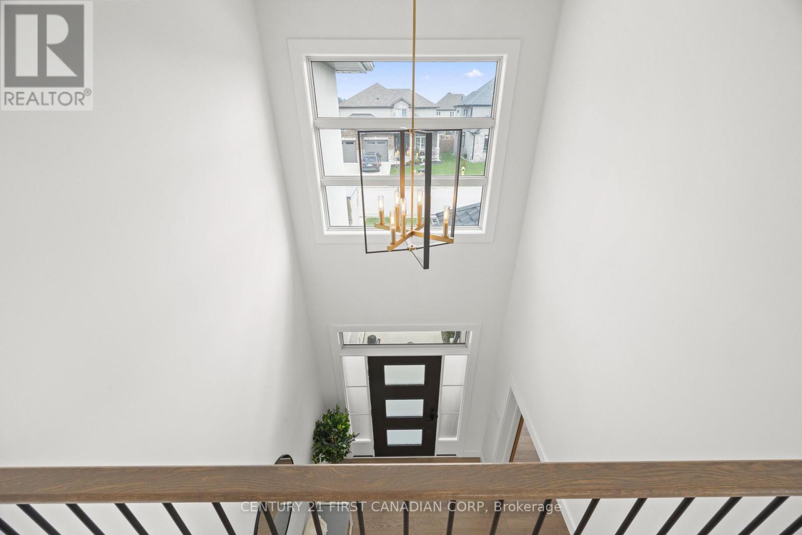 10 Beaty Lane, Zorra (Thamesford), ON - Indoor Photo Showing Other Room