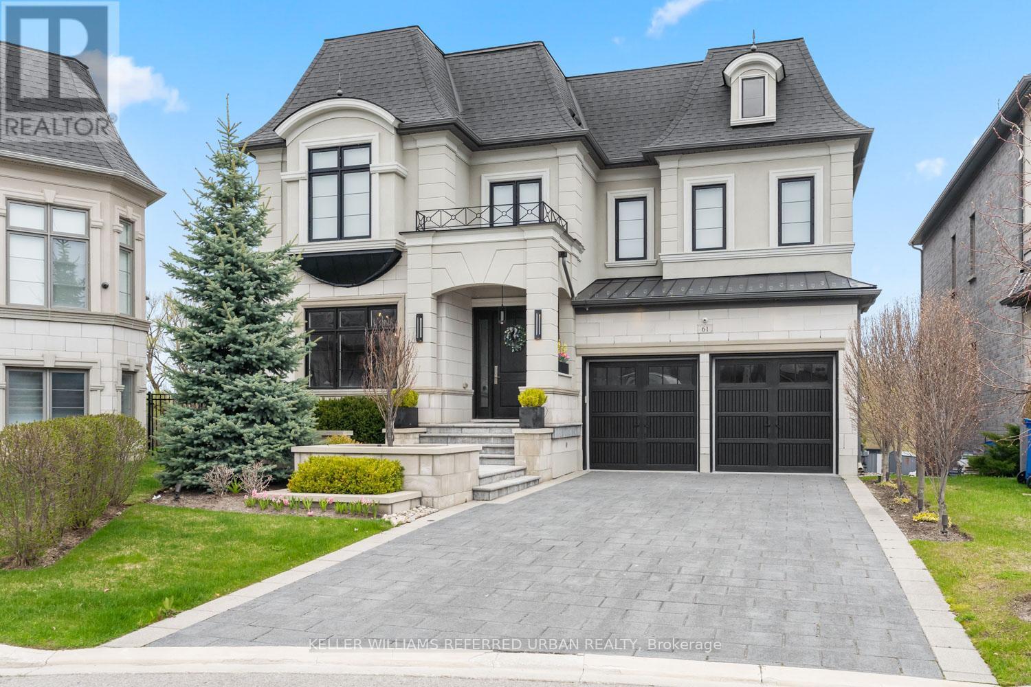 61 Ria Court, King, ON - Outdoor With Facade