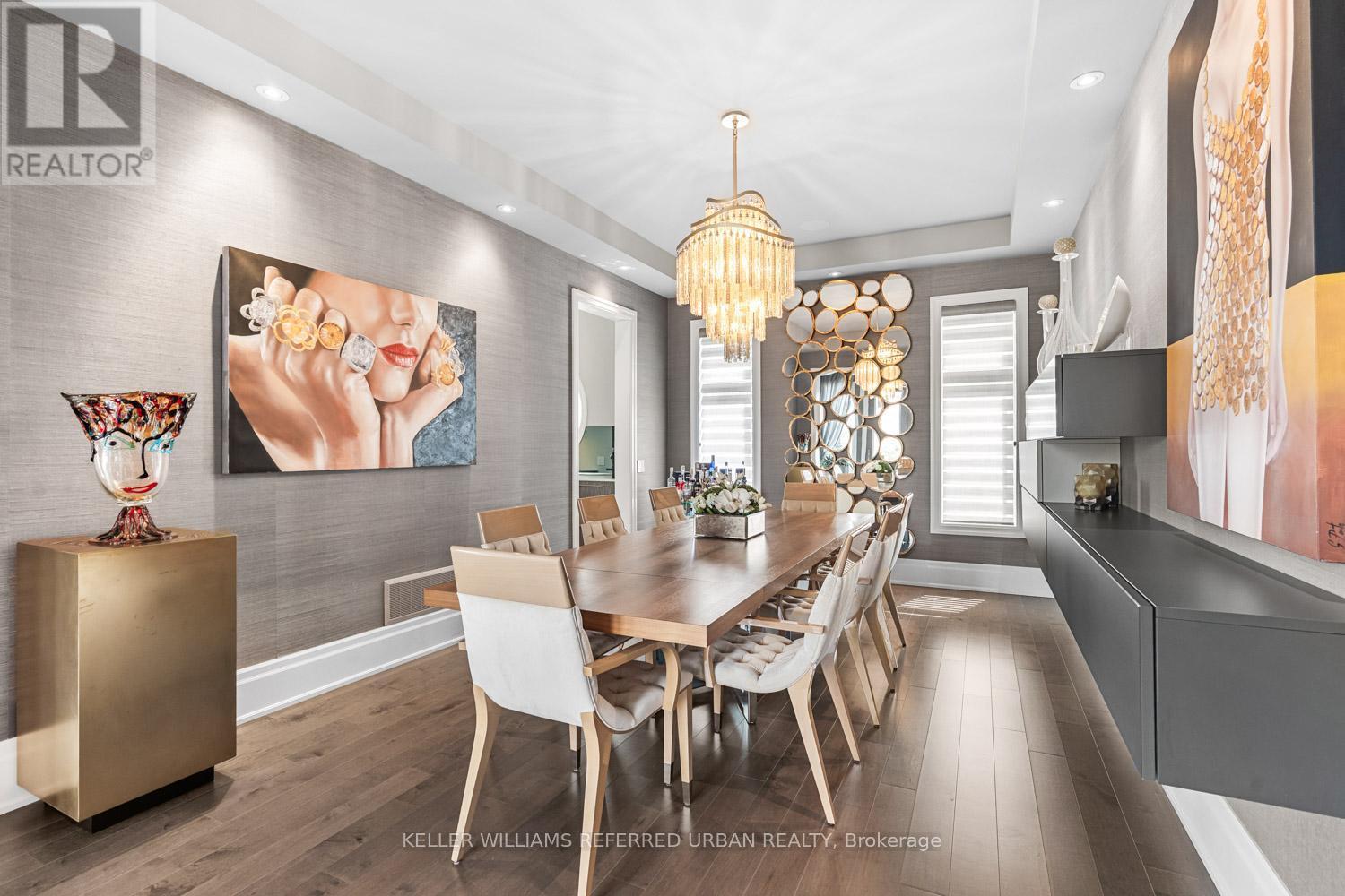 61 Ria Court, King, ON - Indoor Photo Showing Dining Room