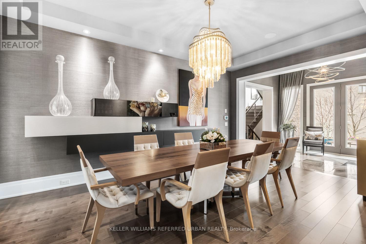 61 Ria Court, King, ON - Indoor Photo Showing Dining Room