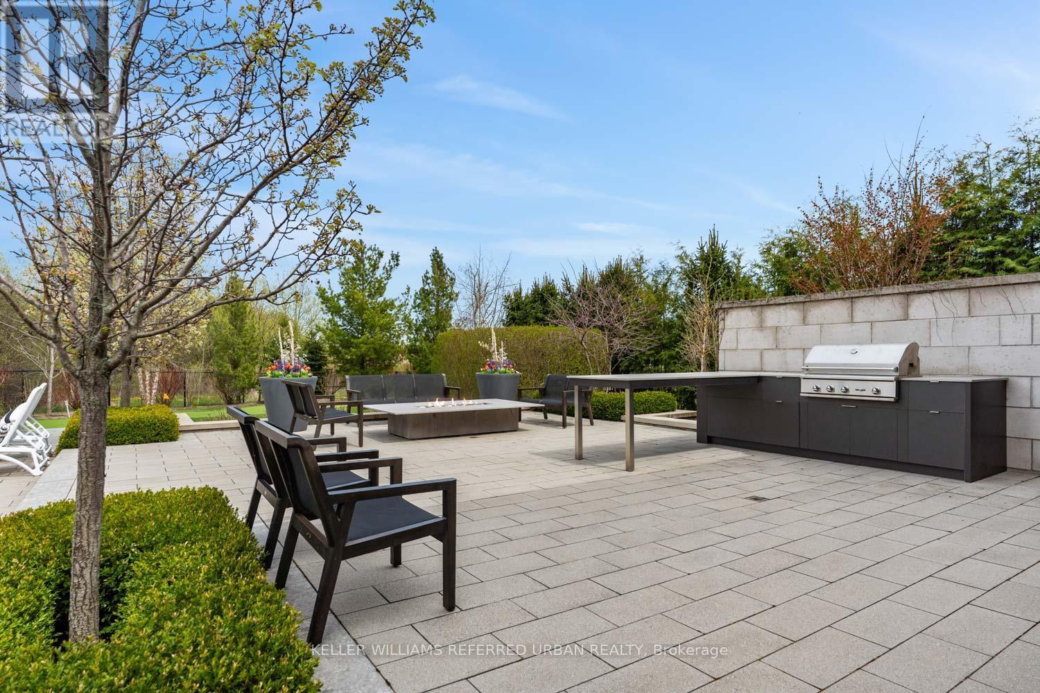 61 Ria Court, King, ON - Outdoor With Deck Patio Veranda