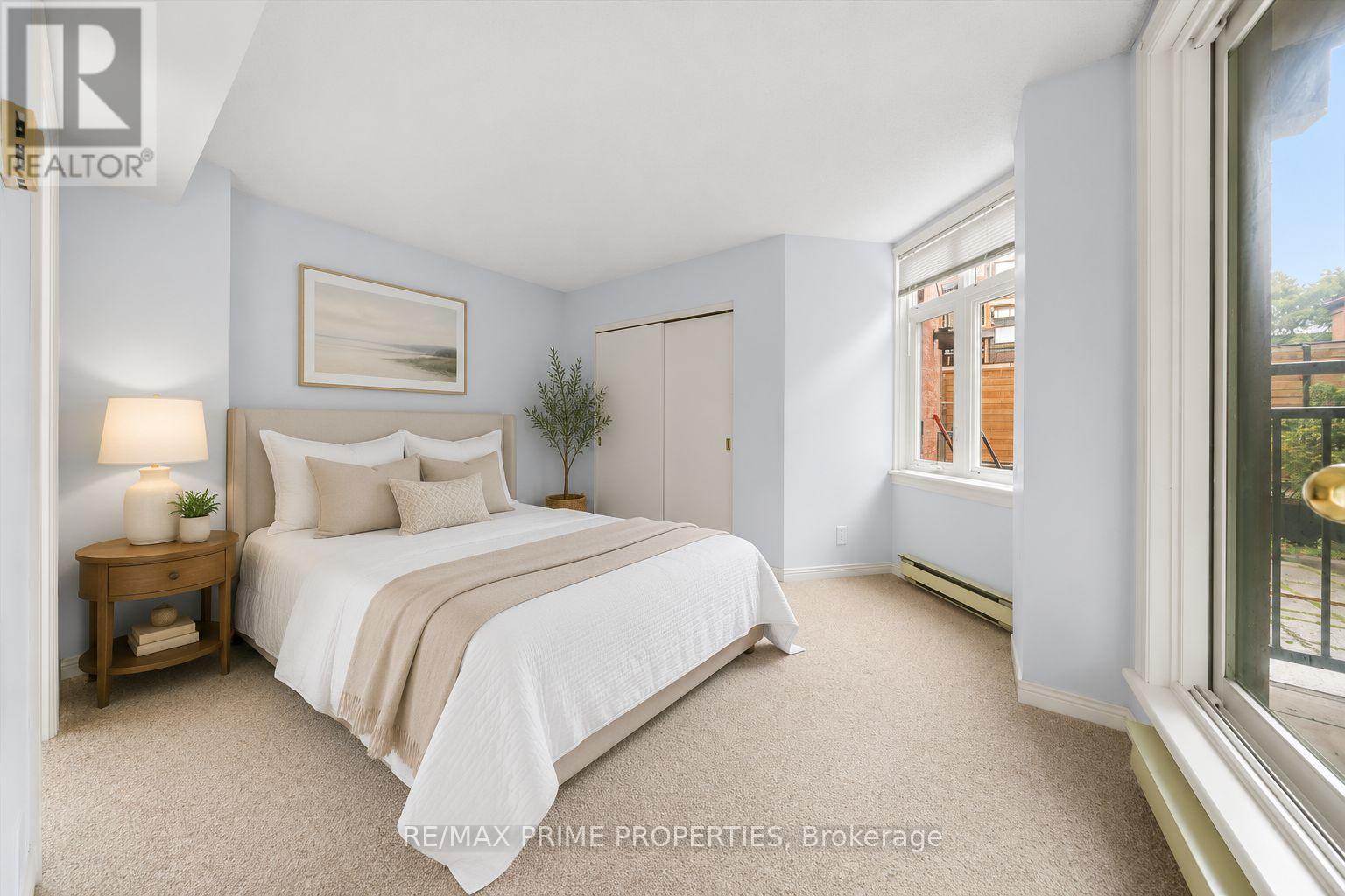 105 - 205 Somerset Street W, Ottawa, ON - Indoor Photo Showing Bedroom