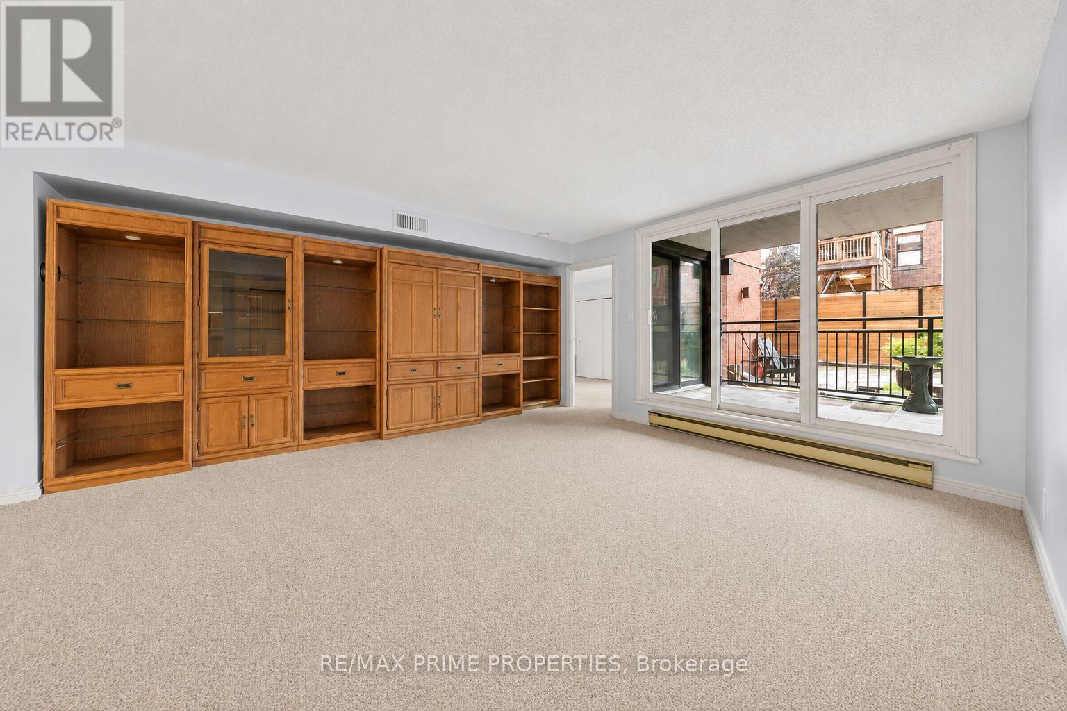 105 - 205 Somerset Street W, Ottawa, ON - Indoor Photo Showing Other Room