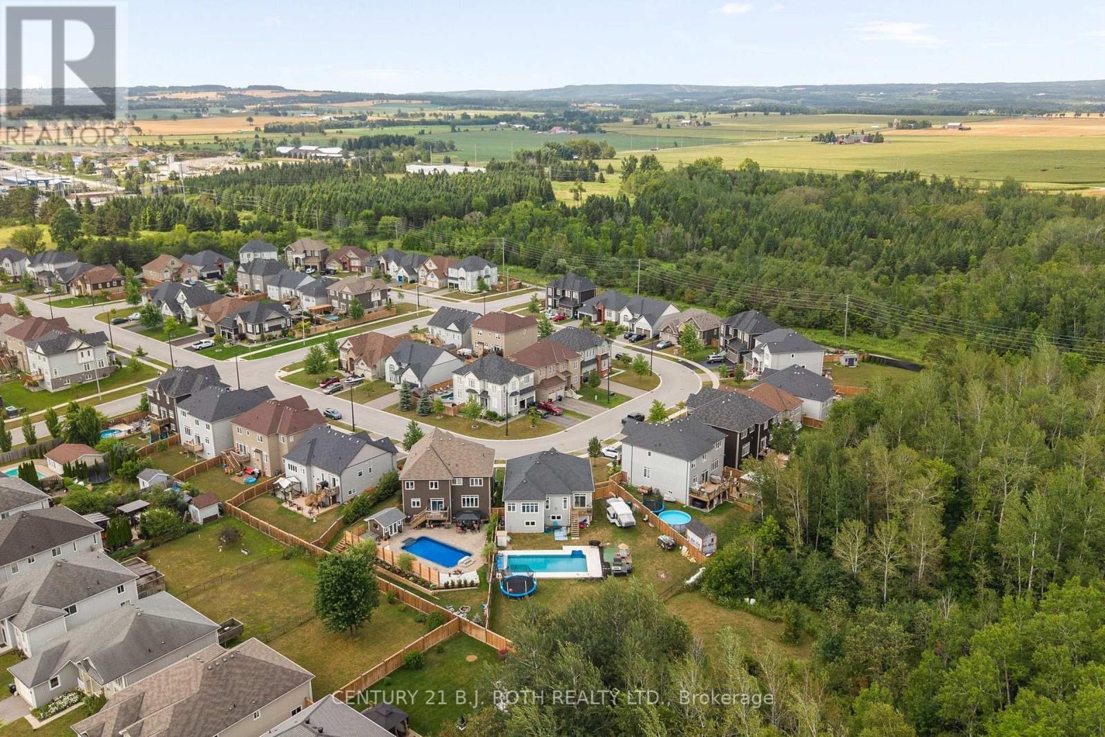 211 Roy Drive, Clearview, ON - Outdoor With View