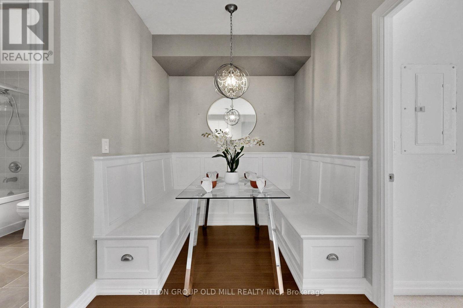 707 - 3563 Lake Shore Boulevard W, Toronto, ON - Indoor Photo Showing Other Room