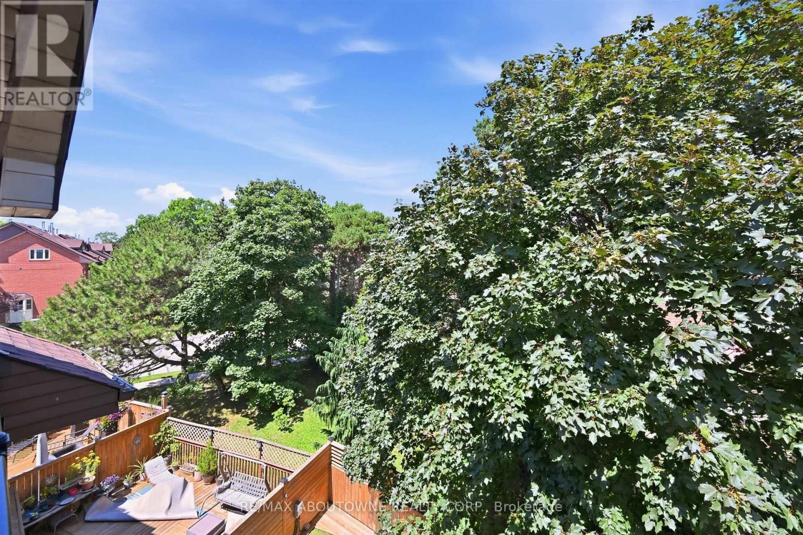 25 Southwind Terrace, Oakville, ON - Outdoor
