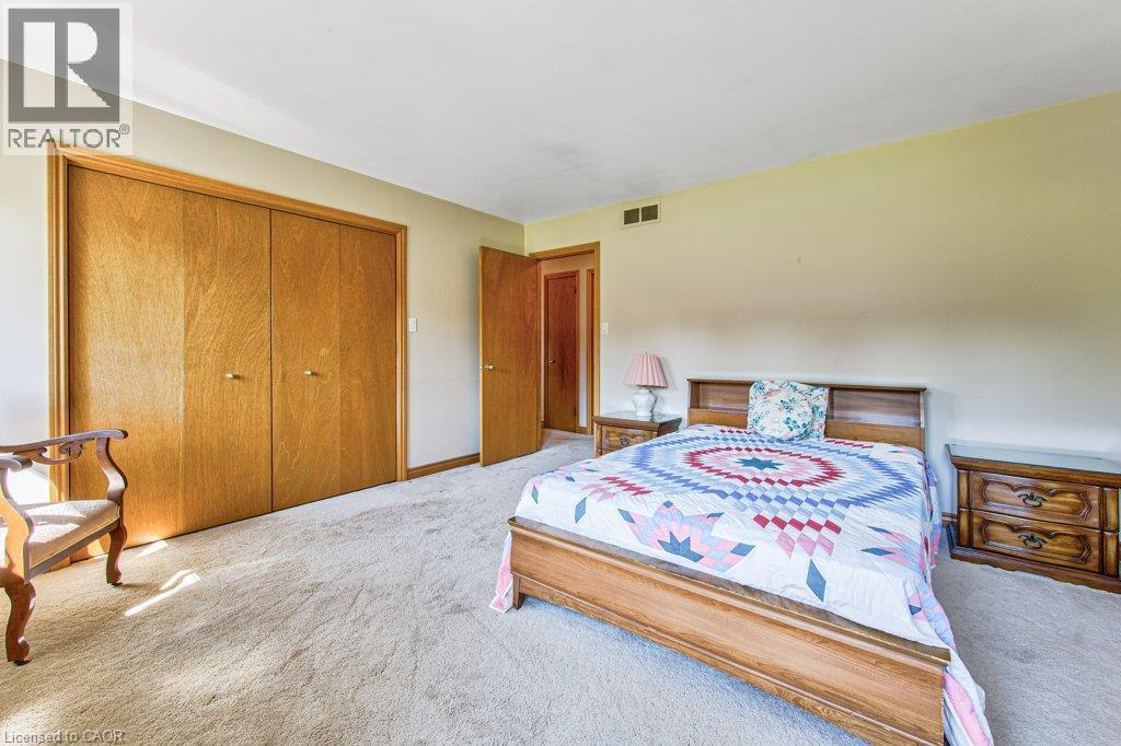 7316 Wellington Rd 30, Guelph, ON - Indoor Photo Showing Bedroom