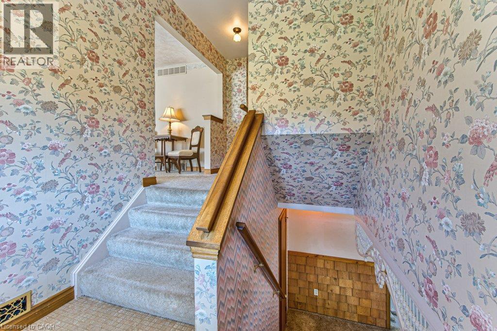 7316 Wellington Rd 30, Guelph, ON - Indoor Photo Showing Other Room