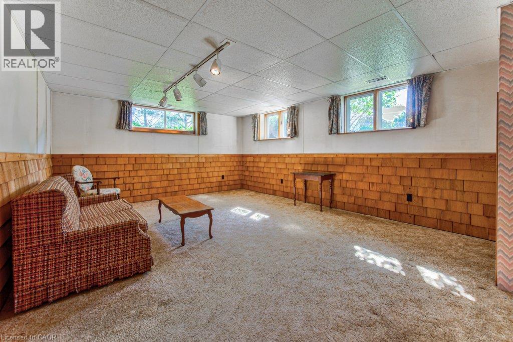 7316 Wellington Rd 30, Guelph, ON - Indoor Photo Showing Other Room
