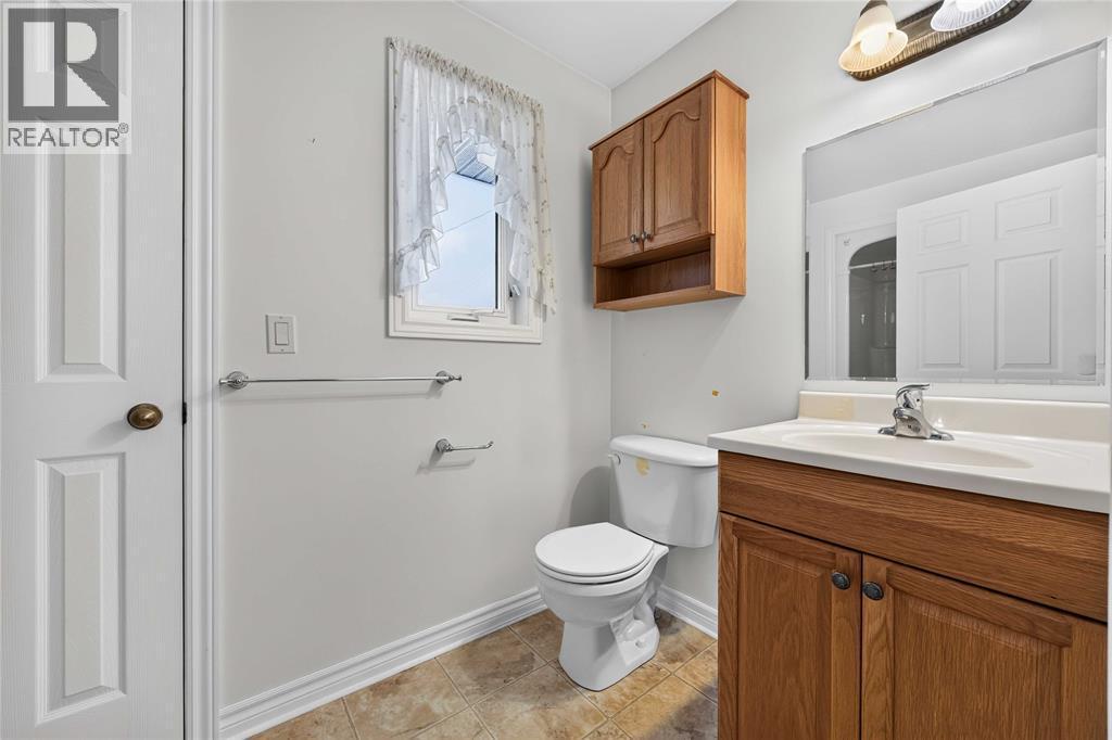 22 Main Street South, Lambton Shores, ON - Indoor Photo Showing Bathroom