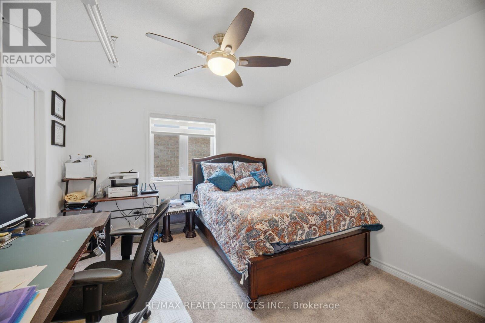 106 Seeley Avenue, Southgate, ON - Indoor Photo Showing Bedroom
