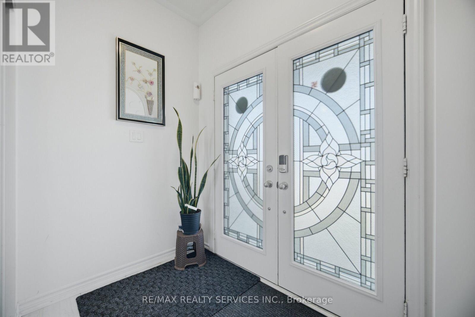 106 Seeley Avenue, Southgate, ON - Indoor Photo Showing Other Room