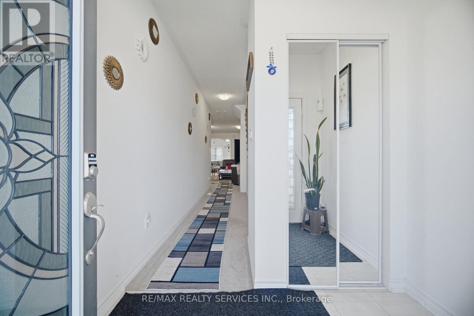 106 Seeley Avenue, Southgate, ON - Indoor Photo Showing Other Room
