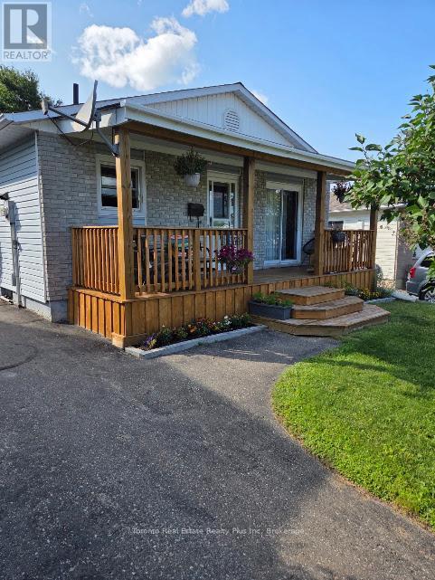 83 Laurier Road, Elliot Lake, ON - Outdoor With Deck Patio Veranda