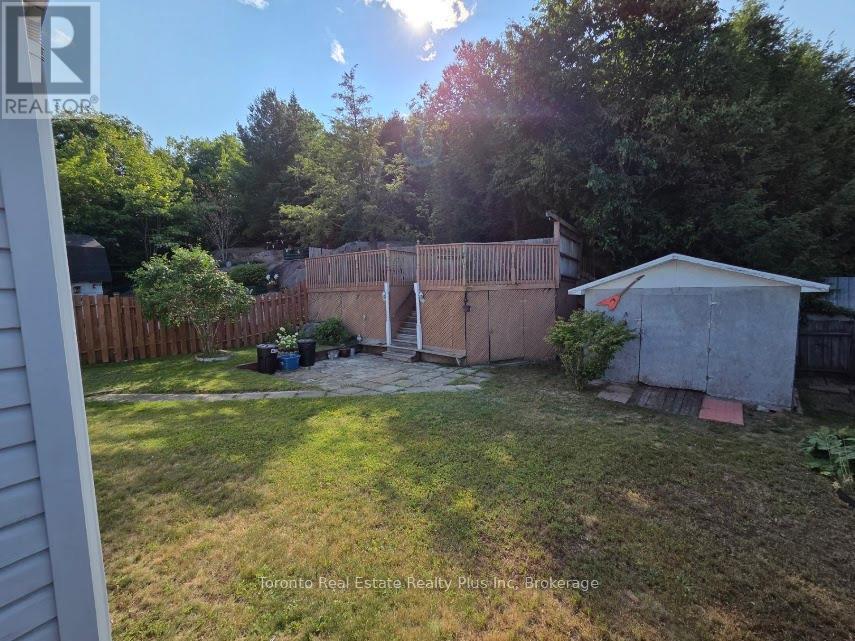 83 Laurier Road, Elliot Lake, ON - Outdoor