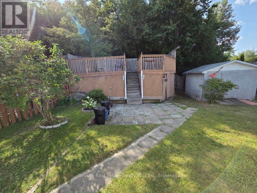 83 Laurier Road, Elliot Lake, ON - Outdoor