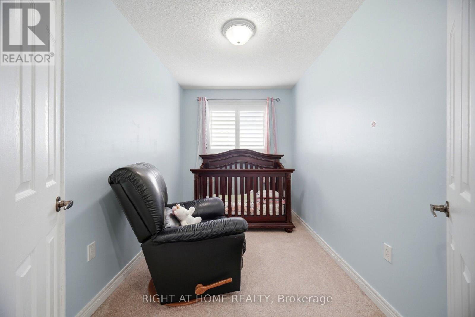 79 Garinger Crescent, Hamilton, ON - Indoor