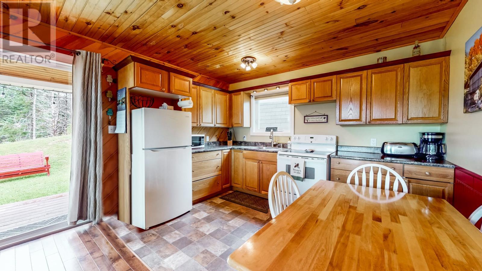 248 Main (Route 93) Road, Mount Carmel, NL - Indoor Photo Showing Kitchen