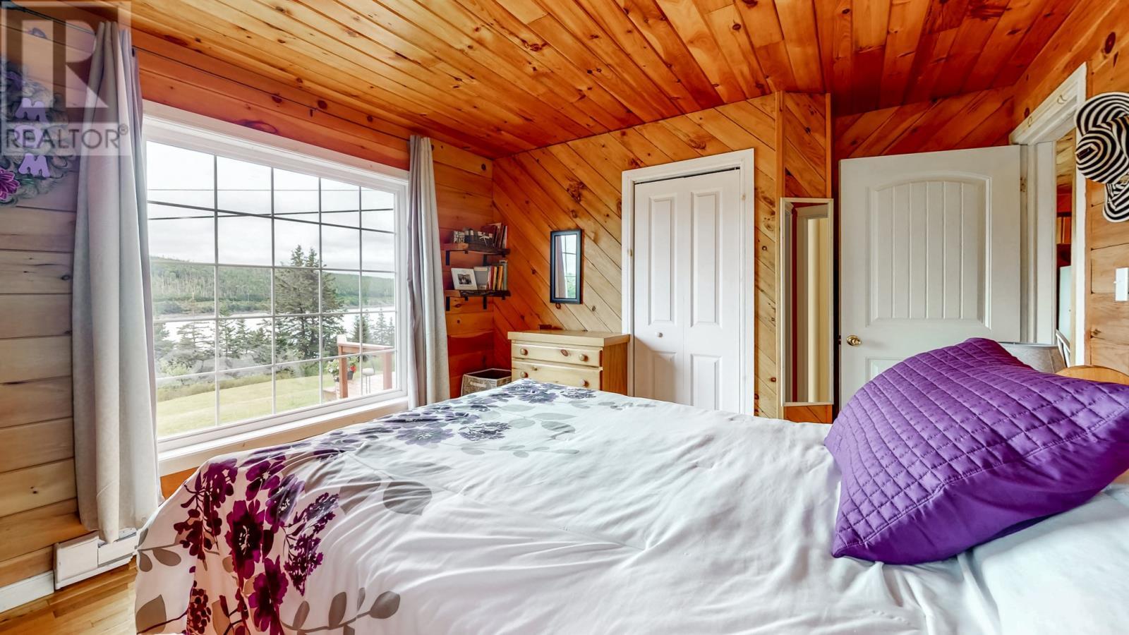 248 Main (Route 93) Road, Mount Carmel, NL - Indoor Photo Showing Bedroom