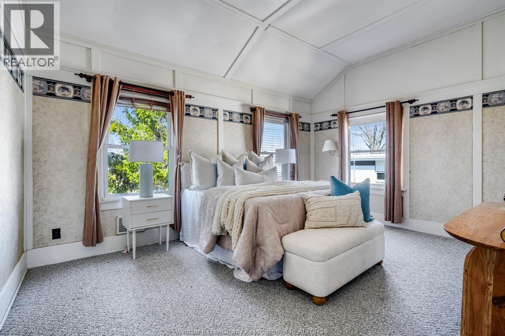 1247 Heritage Road, Kingsville, ON - Indoor Photo Showing Bedroom