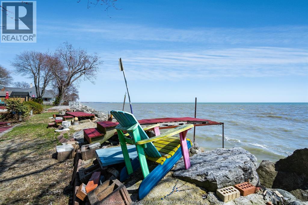 1247 Heritage Road, Kingsville, ON - Outdoor With Body Of Water With View