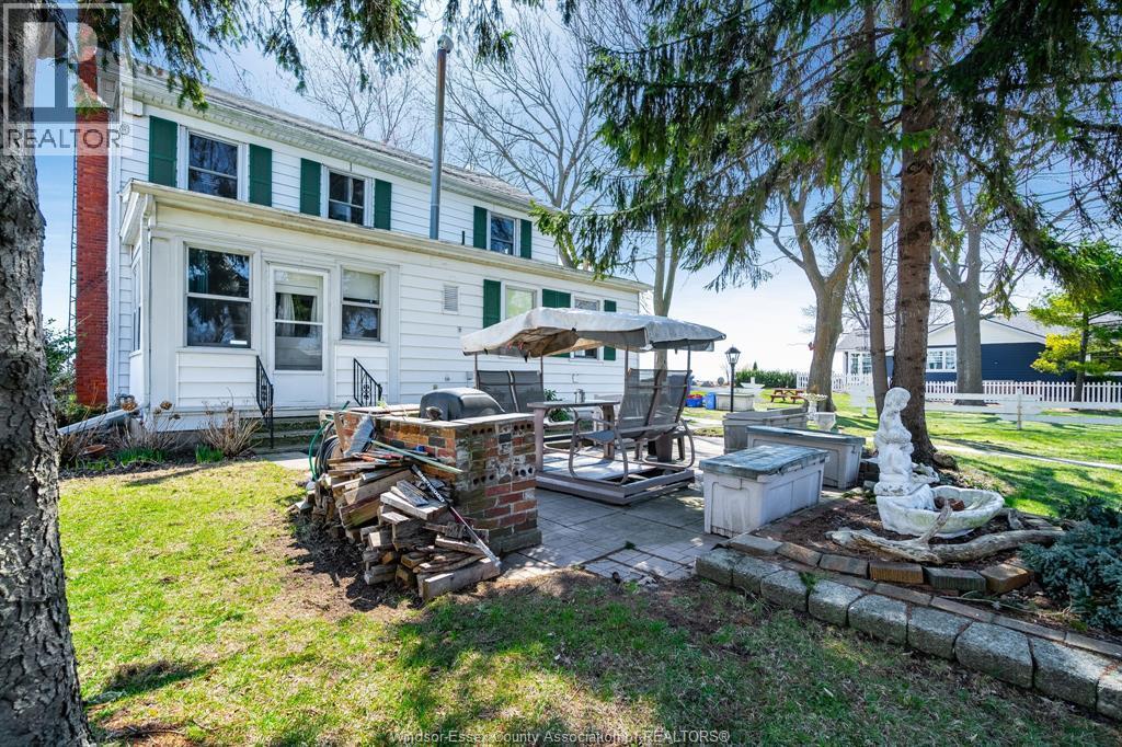 1247 Heritage Road, Kingsville, ON - Outdoor