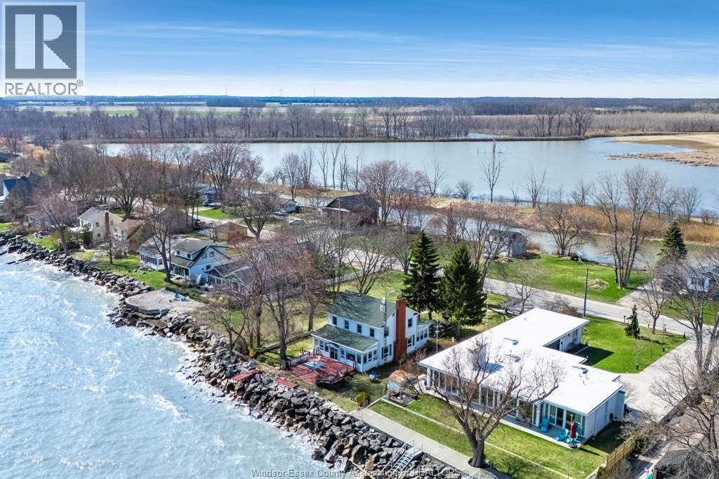 1247 Heritage Road, Kingsville, ON - Outdoor With Body Of Water With View