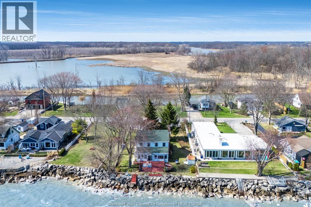 1247 Heritage Road, Kingsville, ON - Outdoor With Body Of Water With View