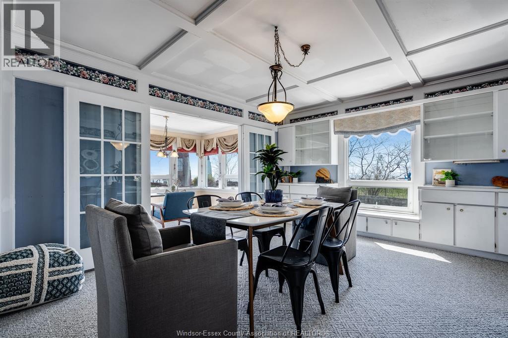 1247 Heritage Road, Kingsville, ON - Indoor Photo Showing Dining Room