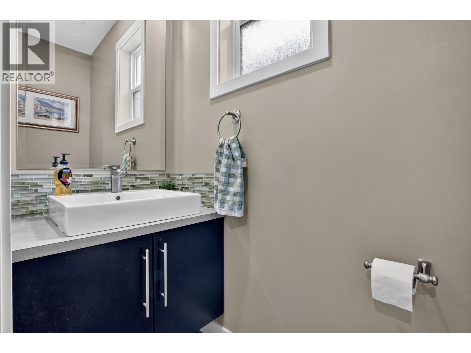 7557 Loedel Crescent, Prince George, BC - Indoor Photo Showing Bathroom