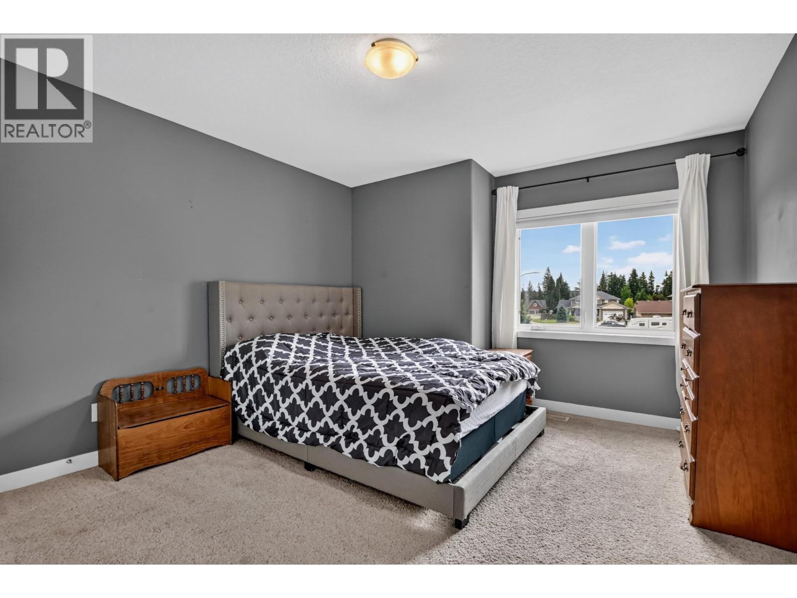 7557 Loedel Crescent, Prince George, BC - Indoor Photo Showing Bedroom