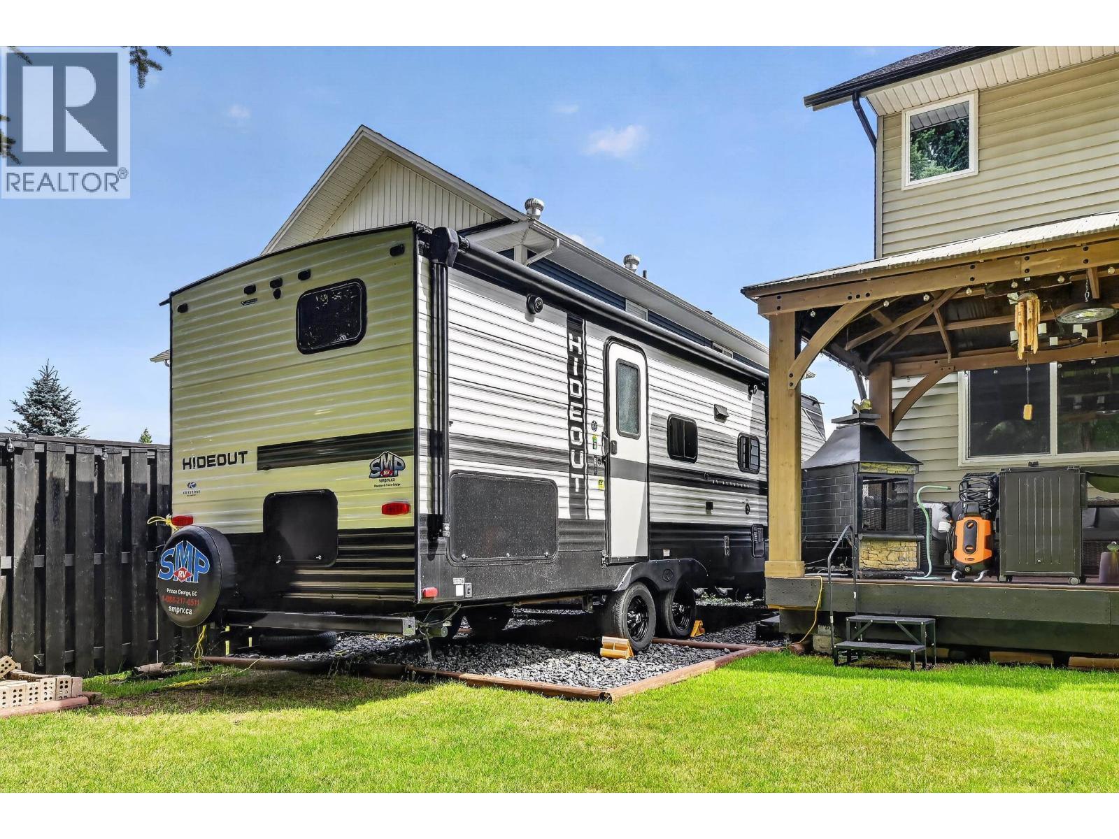 7557 Loedel Crescent, Prince George, BC - Outdoor With Deck Patio Veranda