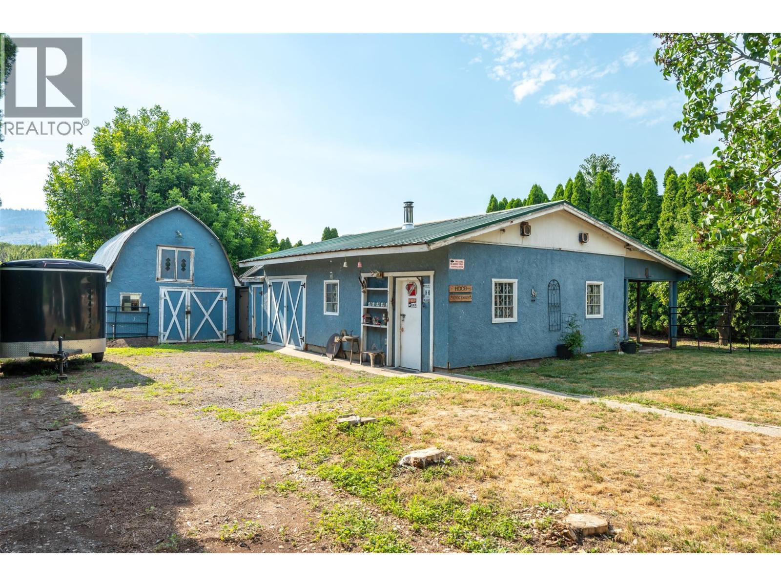 5401 Highway 97, Oliver, BC - Outdoor