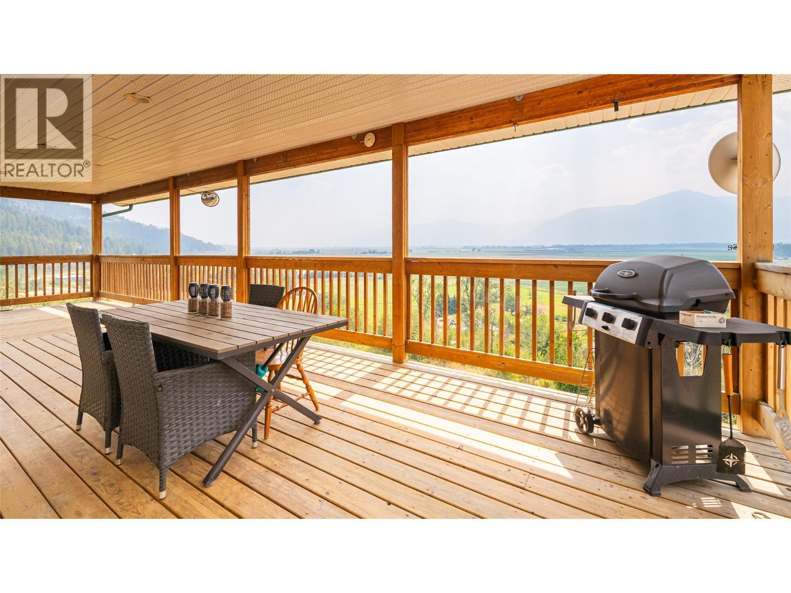 4840 Lower Wynndel Road, Wynndel, BC - Outdoor With Deck Patio Veranda With Exterior