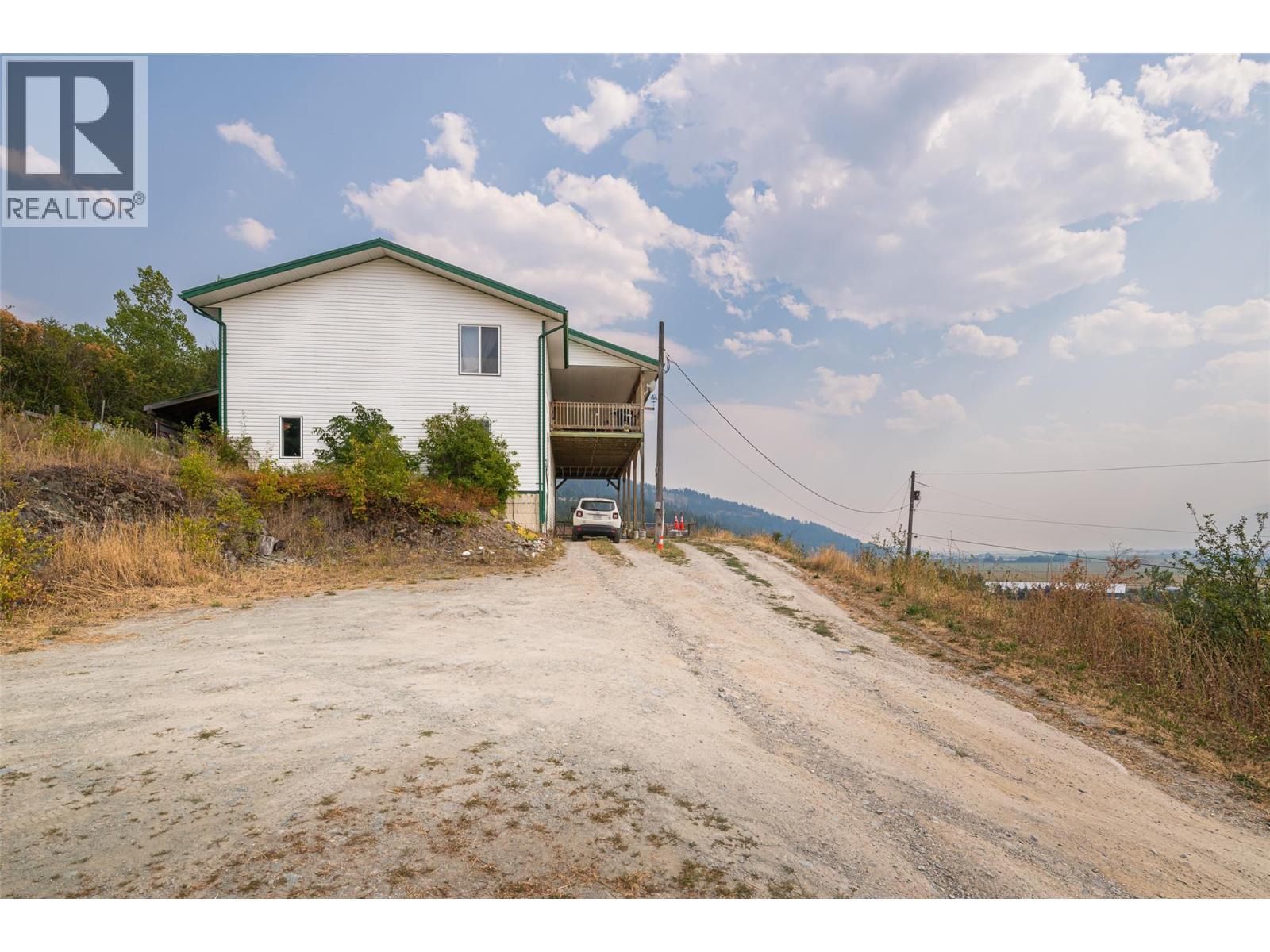 4840 Lower Wynndel Road, Wynndel, BC - Outdoor