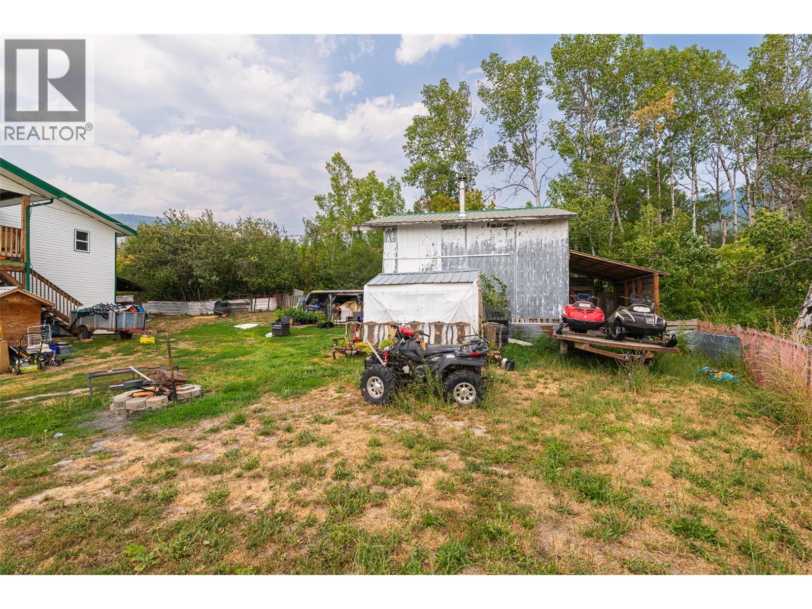 4840 Lower Wynndel Road, Wynndel, BC - Outdoor