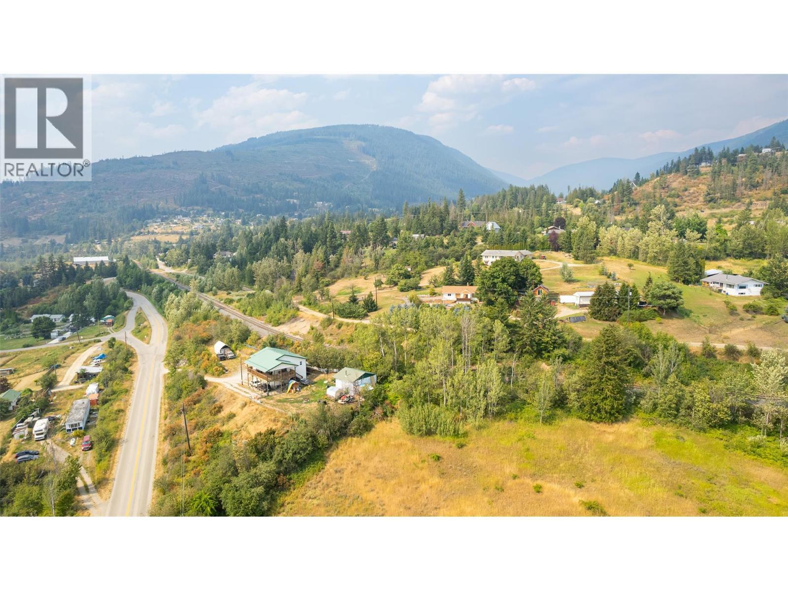 4840 Lower Wynndel Road, Wynndel, BC - Outdoor With View