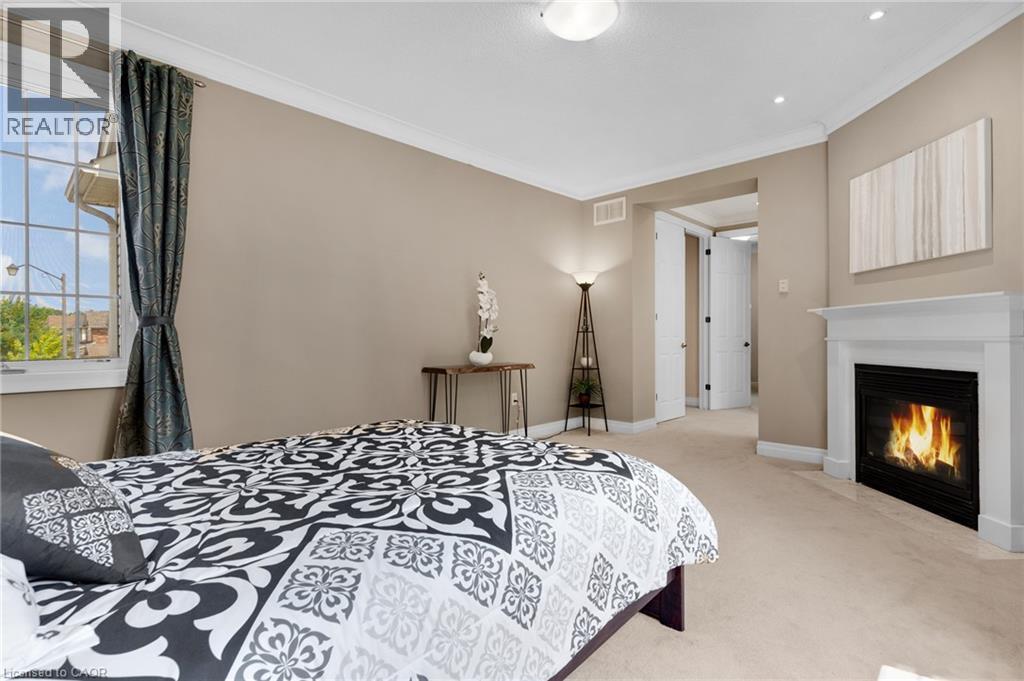 170 Garth Massey Drive, Cambridge, ON - Indoor Photo Showing Bedroom
