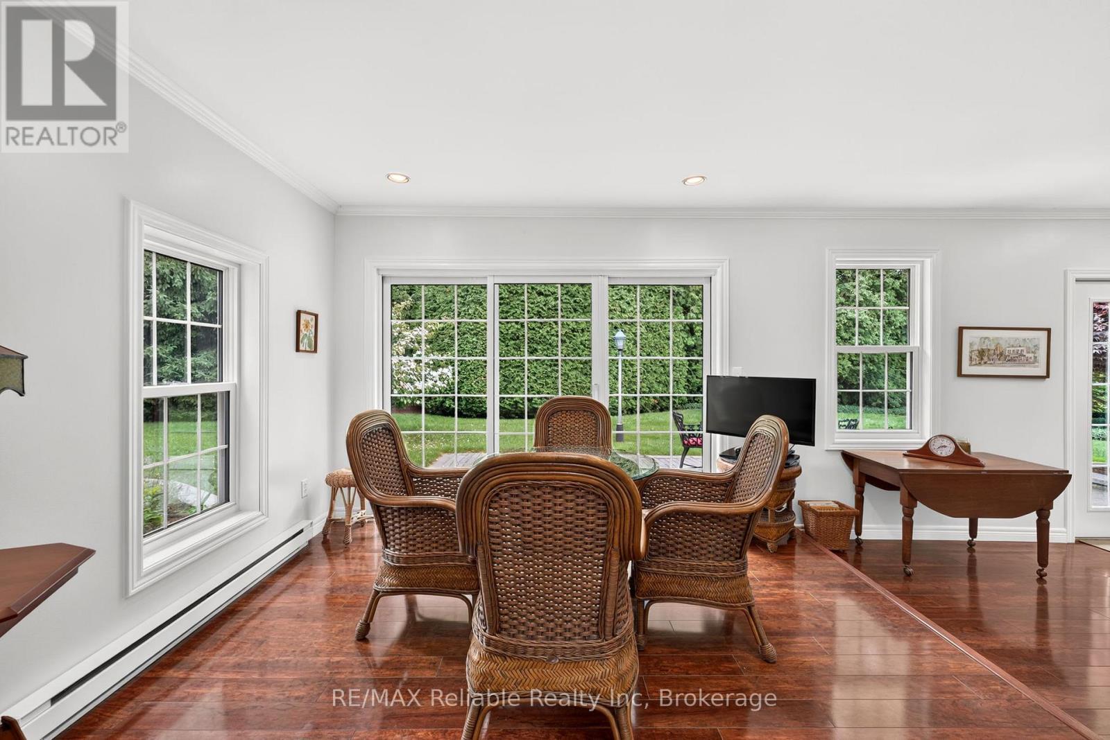 abundance of natural light - 60 Tuyll Street, Bluewater (Bayfield), ON - Indoor